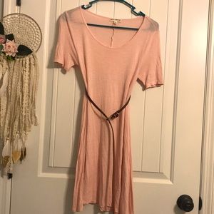 Tshirt dress, short sleeves, flowy